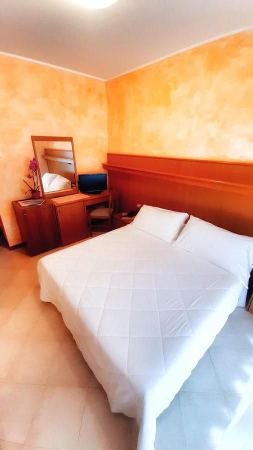 Hotel & Wellness Fra I Pini Lignano Sabbiadoro Luaran gambar