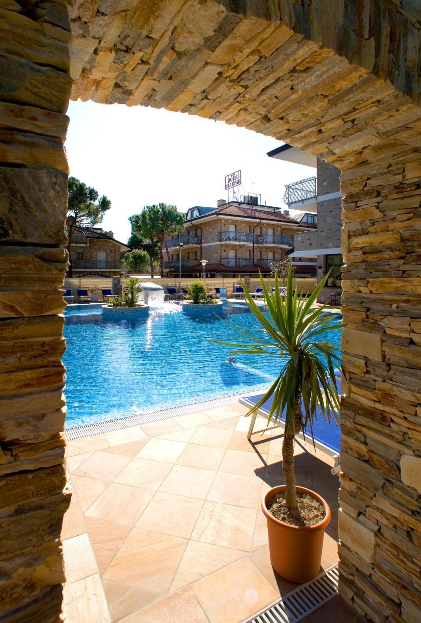 Hotel & Wellness Fra I Pini Lignano Sabbiadoro Luaran gambar