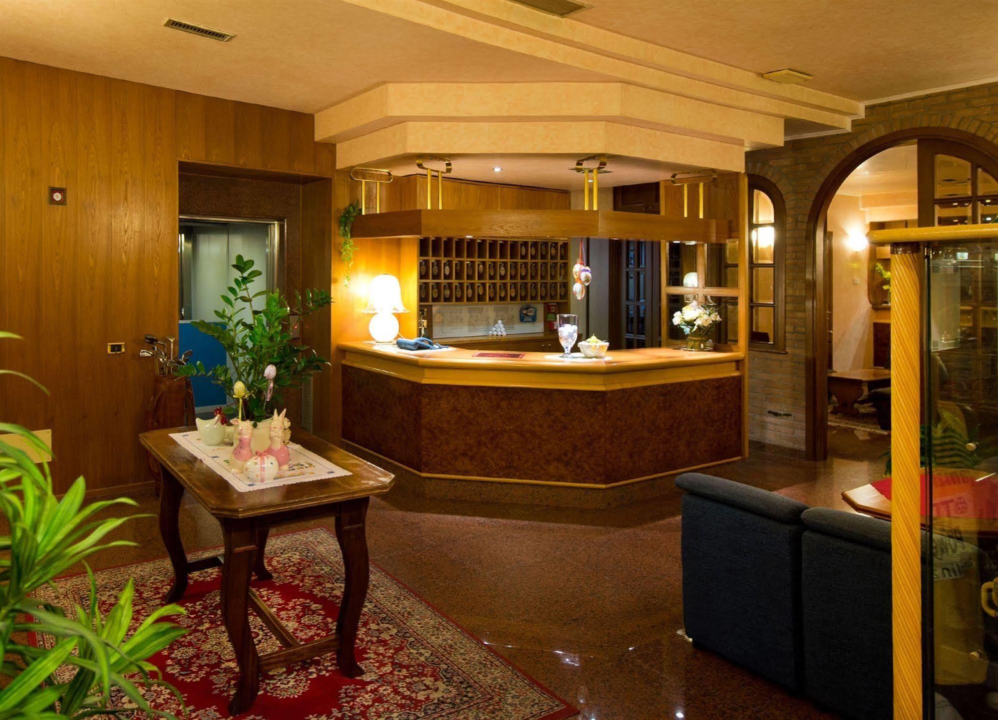 Hotel & Wellness Fra I Pini Lignano Sabbiadoro Luaran gambar