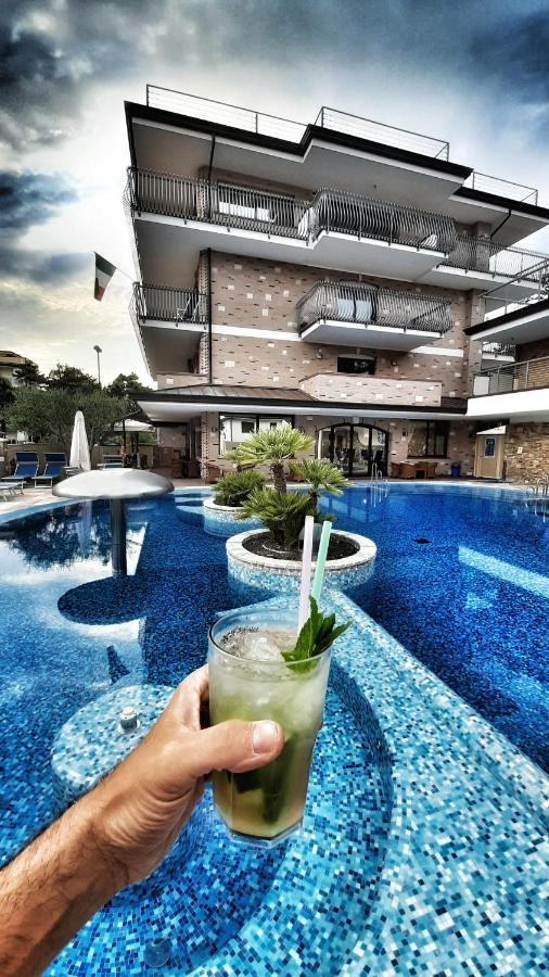Hotel & Wellness Fra I Pini Lignano Sabbiadoro Luaran gambar