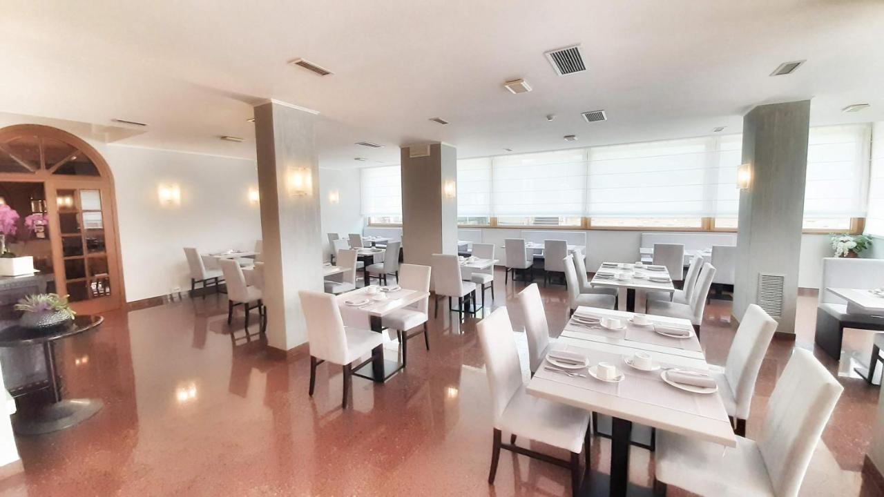 Hotel & Wellness Fra I Pini Lignano Sabbiadoro Luaran gambar