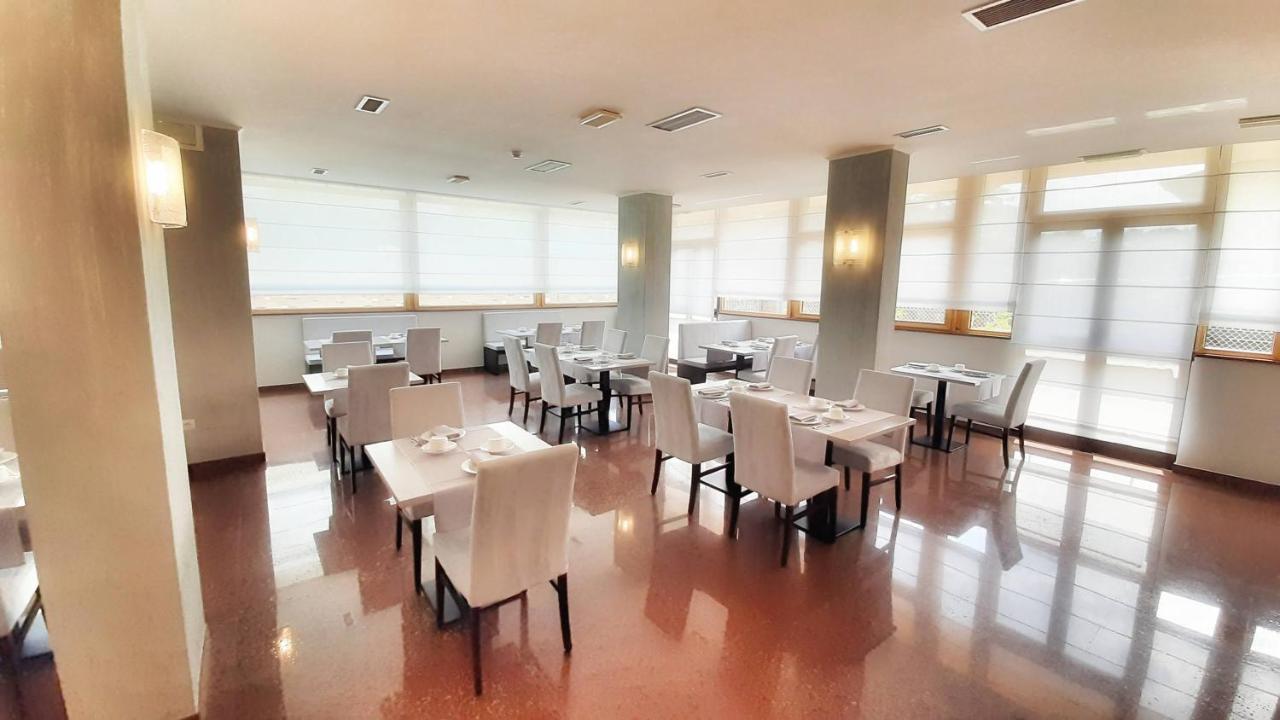 Hotel & Wellness Fra I Pini Lignano Sabbiadoro Luaran gambar